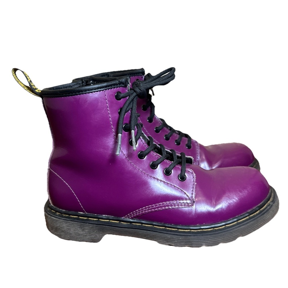 Dr Martens Doc Martens Kids Purple Patent Leather Delaney Lace‎ Up Boot Youth 3